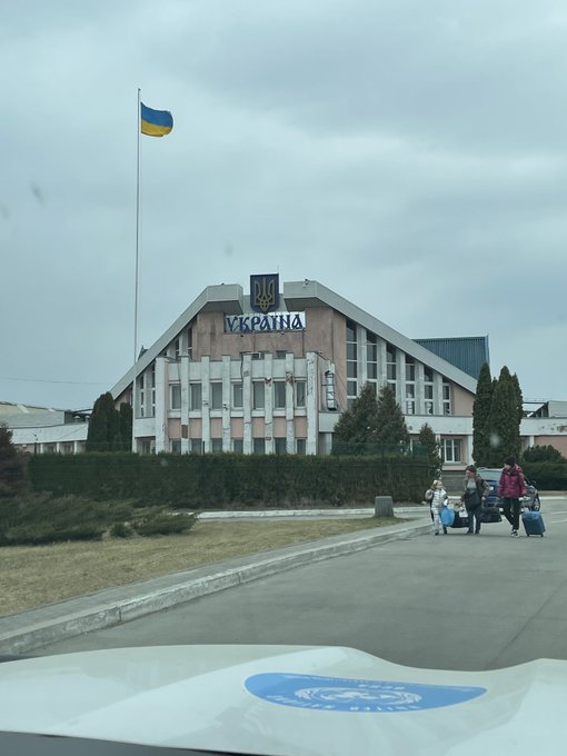 Crossing into Ukraine